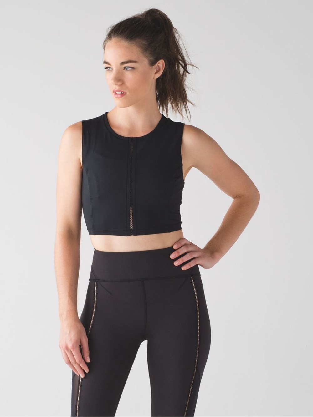 Lululemon sculpt it crop top black medium